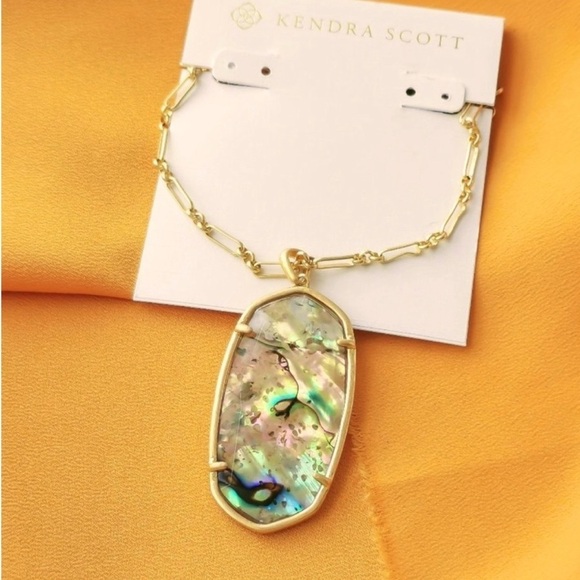 🆕 Authentic Kendra Scott Faceted Reid White Abalone Vintage Gold Long Necklace - Picture 7 of 8